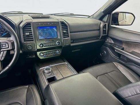 Used 2021 Ford Expedition Max Limited image 24
