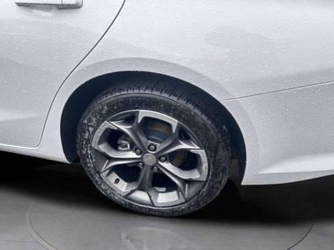 Used 2024 Chevrolet Malibu LT image 10