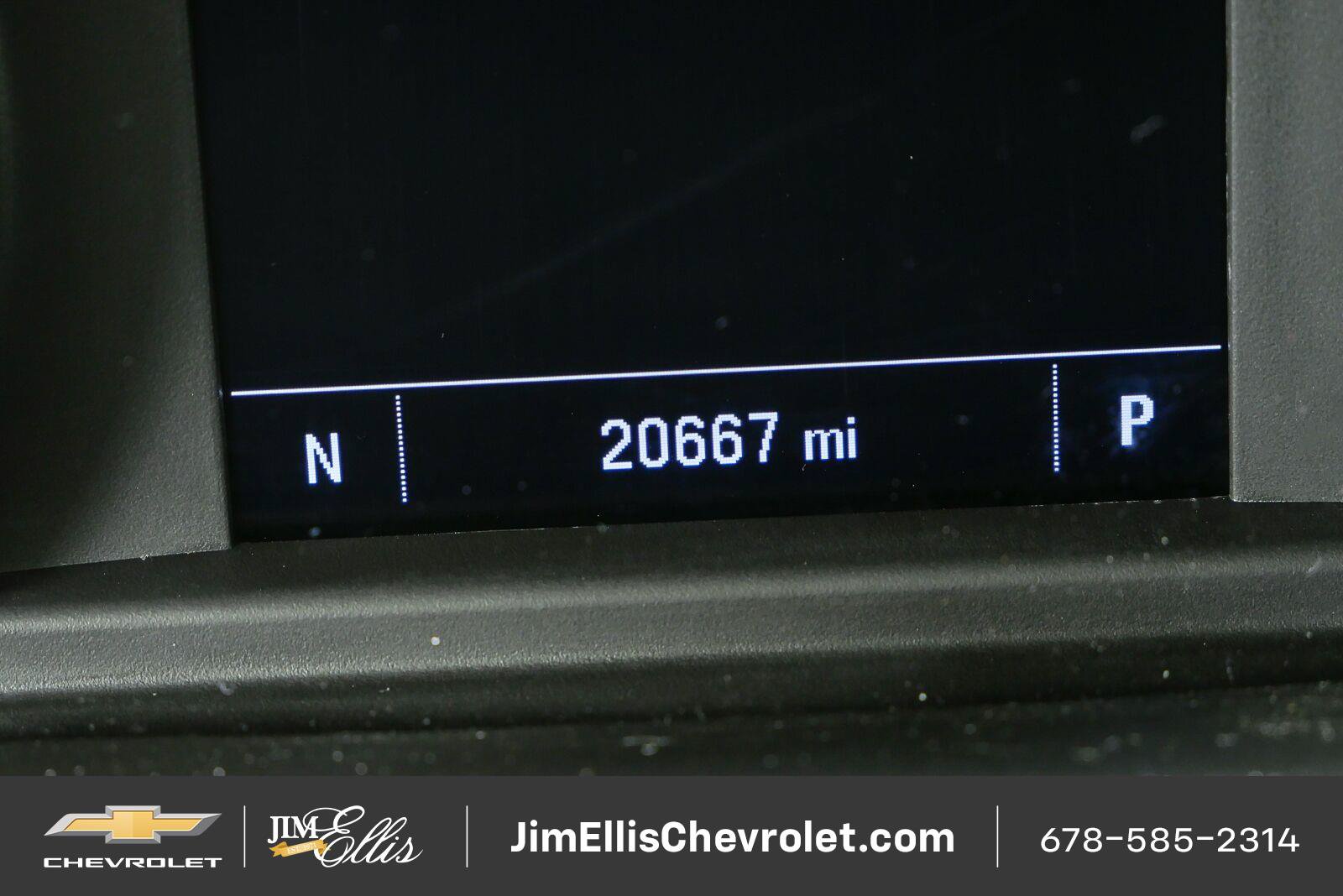 Used 2024 Chevrolet Silverado 1500 Custom w/ Turbomax Blackout Package AWD/4WD image 8