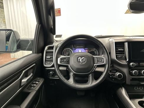 Used 2022 RAM 1500 Big Horn AWD/4WD image 14