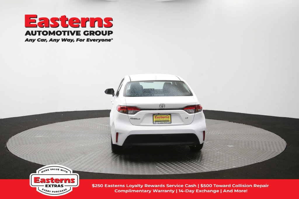 Used 2026 Toyota Corolla LE FWD image 35