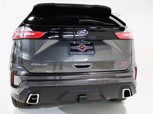 Used 2019 Ford Edge ST w/ Cold Weather Package image 24