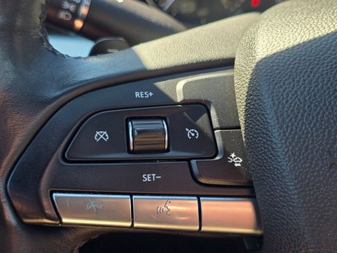 Used 2020 Cadillac XT4 Premium Luxury AWD/4WD image 29