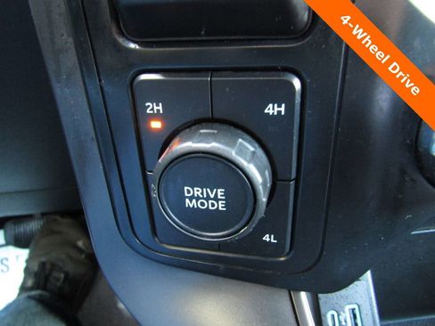 Used 2024 Ford F150 XLT w/ Equipment Group 302A MID image 17