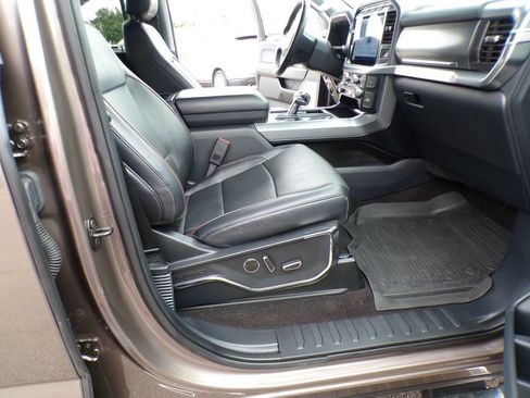 Used 2022 Ford F150 Lariat w/ Equipment Group 502A High image 33