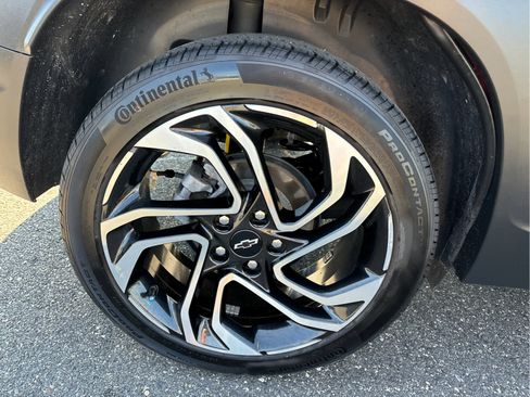Certified 2024 Chevrolet TrailBlazer RS w/ Convenience Package AWD/4WD image 23