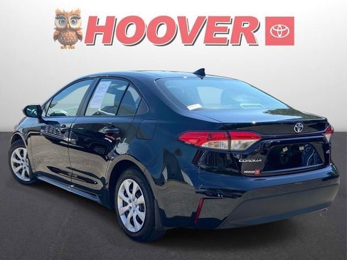 Used 2026 Toyota Corolla LE FWD image 5