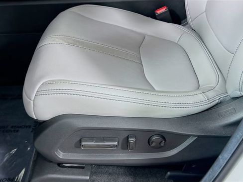 Used 2025 Honda Pilot EX-L image 20