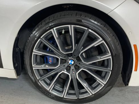 Used 2020 BMW 750i xDrive w/ Autobahn Package AWD/4WD image 15