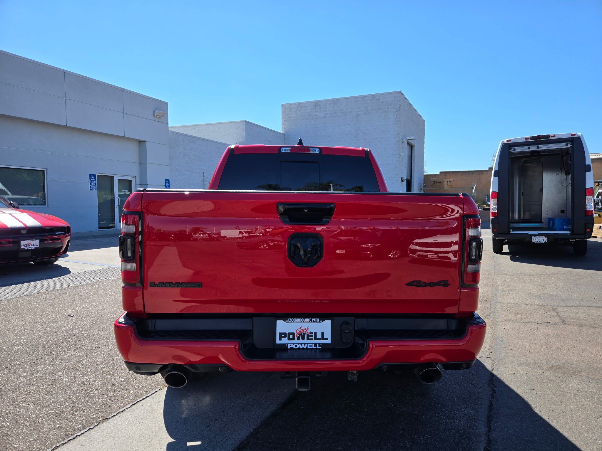 Used 2023 RAM 1500 Laramie AWD/4WD image 4