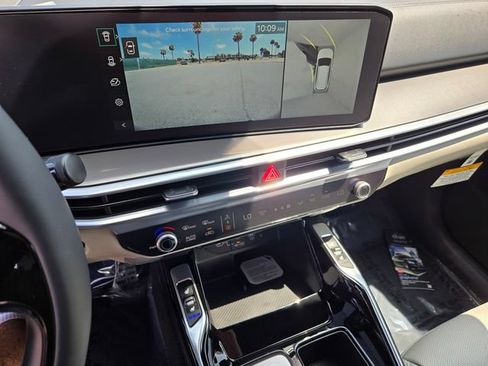 New 2026 Kia Sorento SX Prestige AWD/4WD image 10