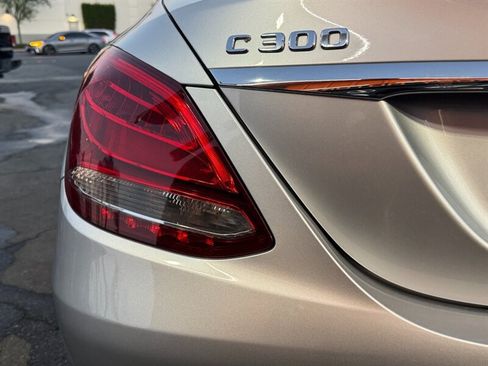 Used 2017 Mercedes-Benz C 300 Sedan image 13