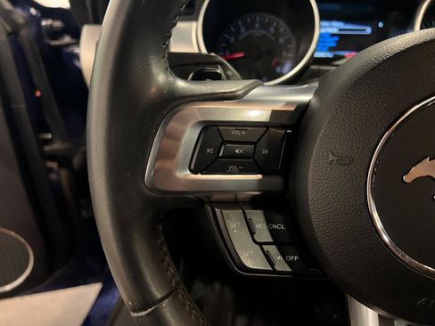 Used 2019 Ford Mustang GT Premium RWD image 13