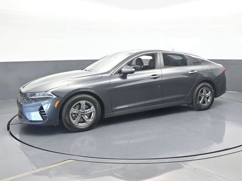 Used 2022 Kia K5 LXS image 2