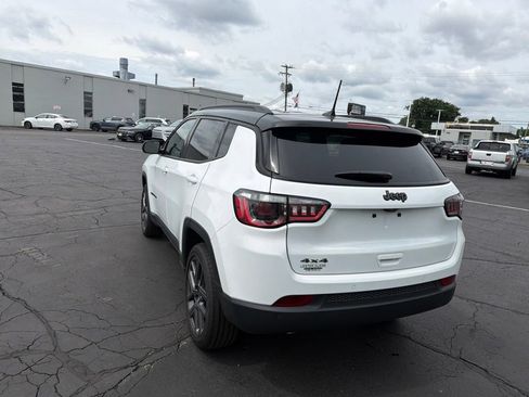Used 2026 Jeep Compass Limited AWD/4WD image 8