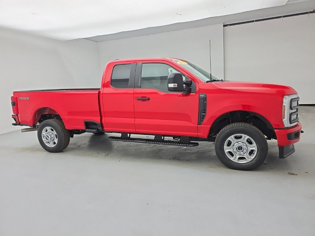 Used 2025 Ford F350 XL w/ STX Appearance Package AWD/4WD image 13