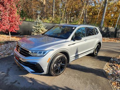 Used 2024 Volkswagen Tiguan SE R-Line w/ MDO Package, Two-Row