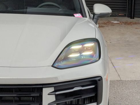 New 2026 Porsche Cayenne Coupe image 12