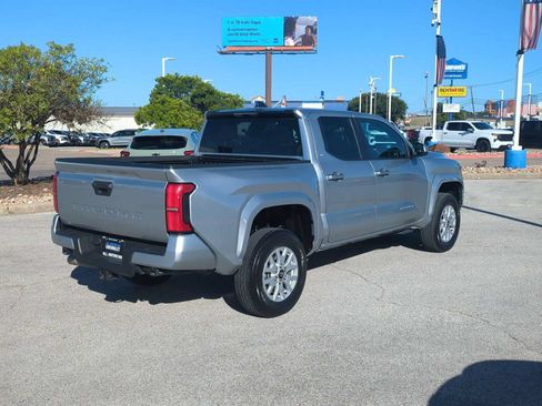Used 2024 Toyota Tacoma SR5 RWD image 8