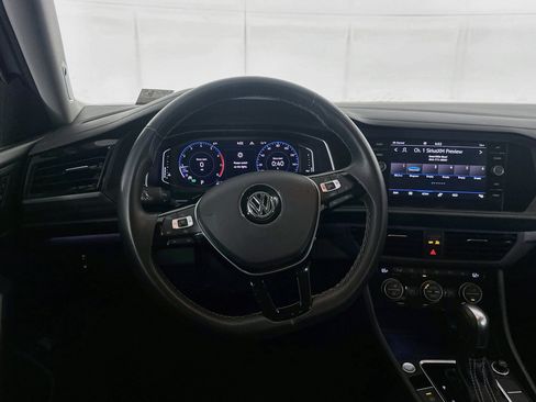 Used 2021 Volkswagen Jetta SEL FWD image 18