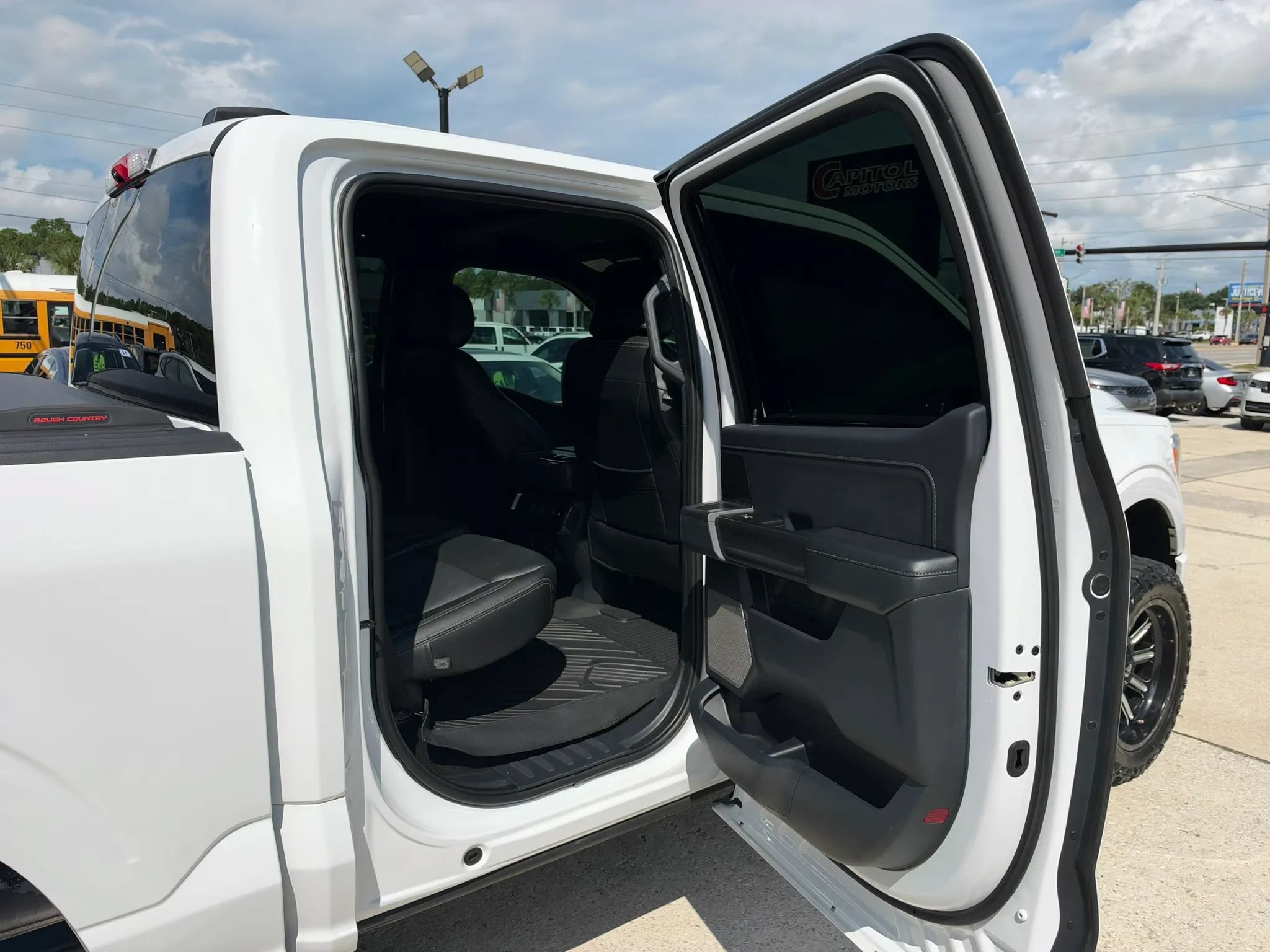 Used 2022 Ford F150 XLT w/ Equipment Group 302A High AWD/4WD image 23