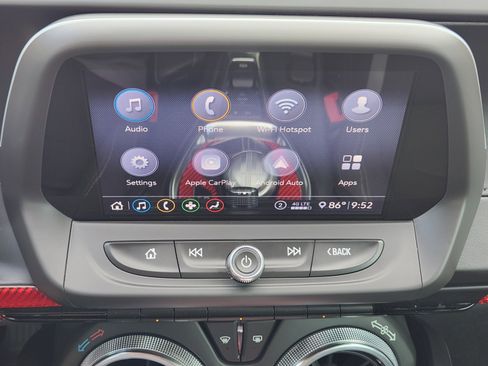 Used 2020 Chevrolet Camaro SS RWD image 10