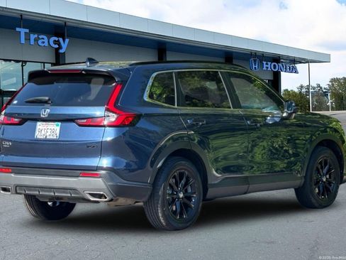 Certified 2024 Honda CR-V Sport image 6