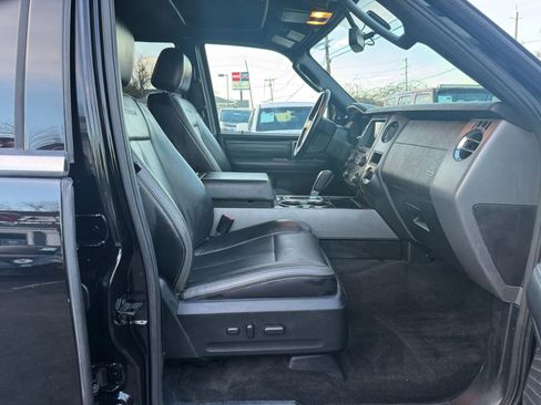 Used 2017 Ford Expedition EL Platinum image 26