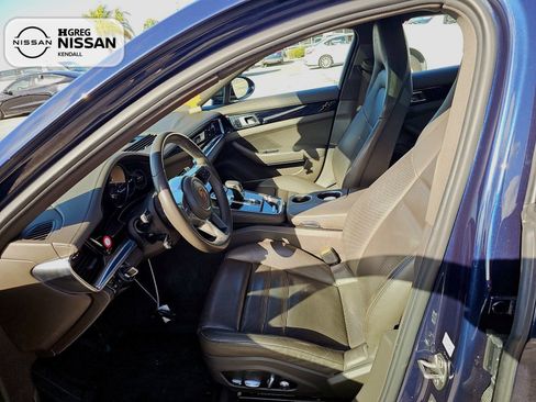 Used 2018 Porsche Panamera 4 w/ Premium Package Plus image 11