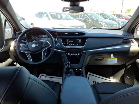 New 2026 Cadillac XT5 Luxury AWD/4WD image 23