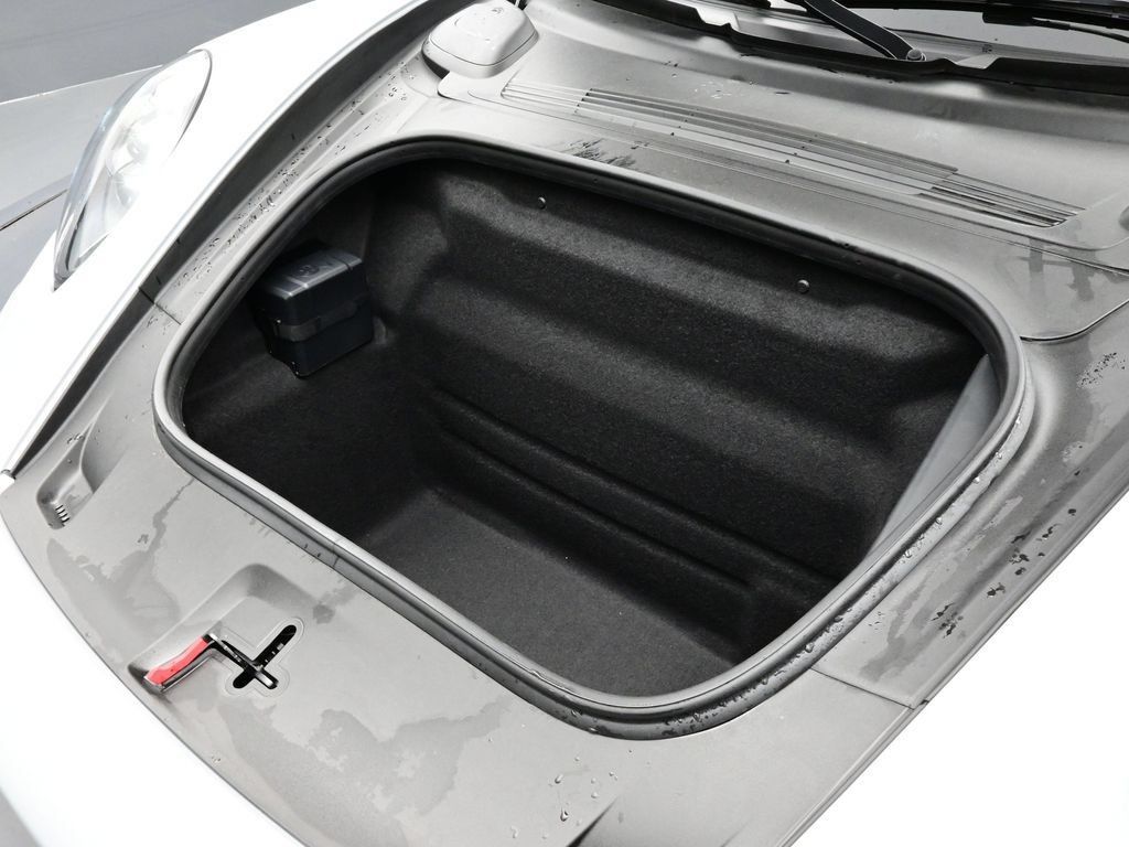 Certified 2026 Porsche 911 Carrera 4 GTS AWD/4WD image 16