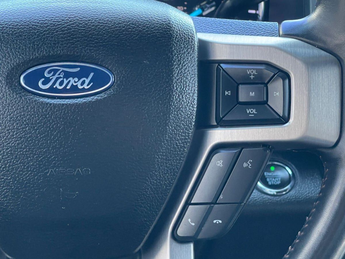Used 2020 Ford F250 Platinum w/ FX4 Off-Road Package AWD/4WD image 37