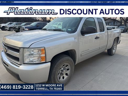 Used 2010 Chevrolet Silverado 1500 LS image 1