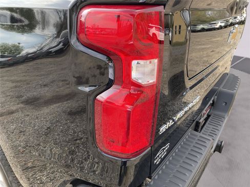 New 2026 Chevrolet Silverado 1500 High Country image 14