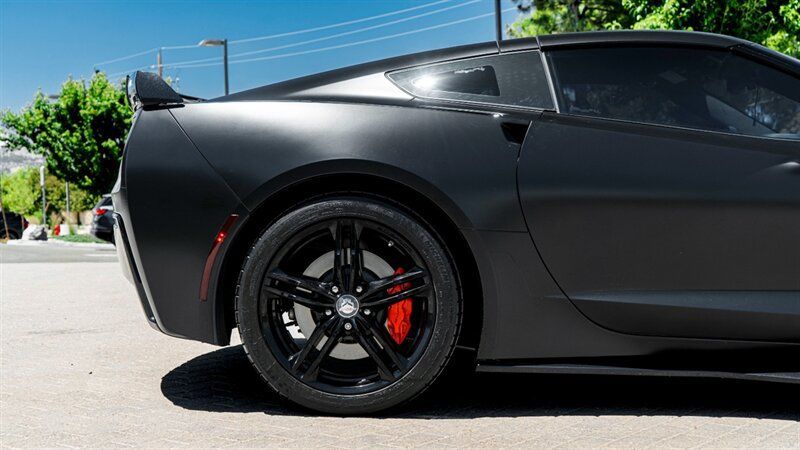 Used 2016 Chevrolet Corvette Stingray Coupe w/ 2LT Preferred Equipment Group RWD image 13