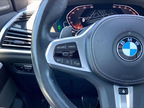 Used 2023 BMW X5 sDrive40i w/ M Sport Package RWD image 24