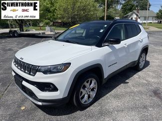 Used 2022 Jeep Compass Limited image 1