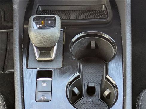 Used 2022 Nissan Rogue SV image 12