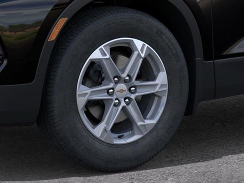 New 2026 Chevrolet Blazer LT w/ Convenience Package FWD image 9