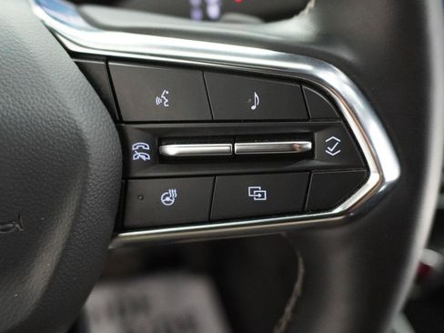 Used 2024 Chevrolet Traverse LS FWD image 12