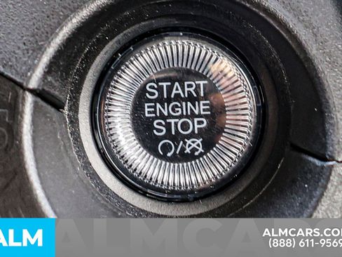 Used 2023 Jeep Renegade Trailhawk image 44