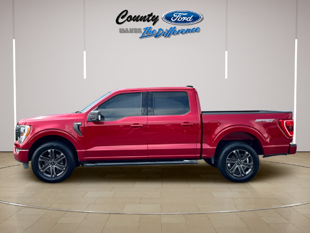 Used 2022 Ford F150 XLT w/ Equipment Group 302A High AWD/4WD image 3