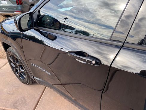 Used 2025 Jeep Compass Latitude w/ Altitude Special Edition image 20