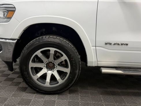 Used 2020 RAM 1500 Laramie AWD/4WD image 11