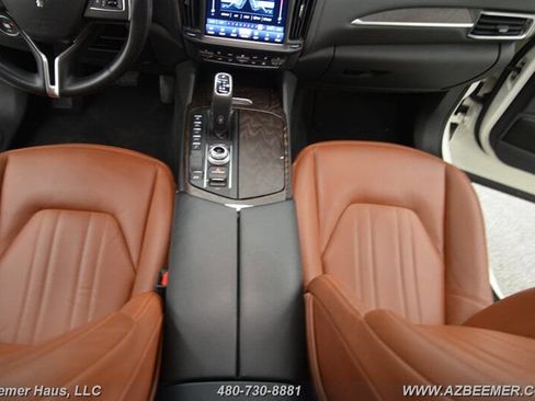 Used 2022 Maserati Levante GT image 18