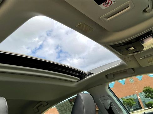 Used 2020 Lexus ES 350 w/ Accessory Package 2 image 30