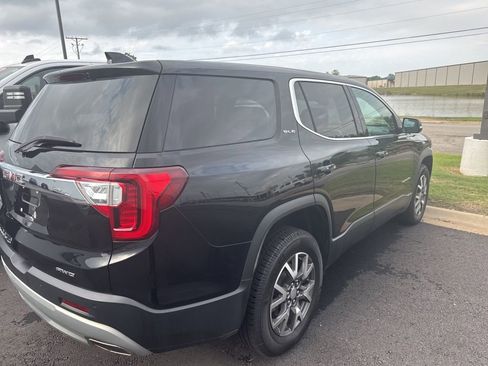 Used 2023 GMC Acadia SLE AWD/4WD image 6