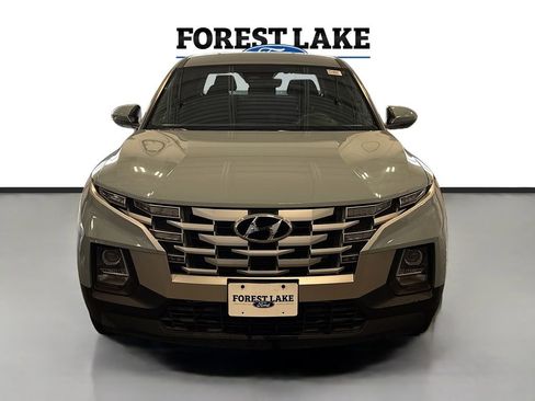 Used 2023 Hyundai Santa Cruz SE AWD/4WD image 2