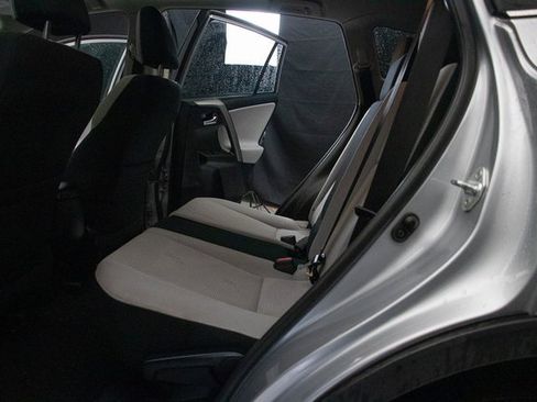Used 2016 Toyota RAV4 XLE image 20