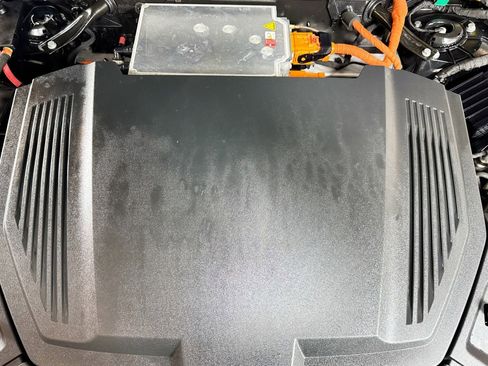 Used 2022 Audi e-tron Premium image 28